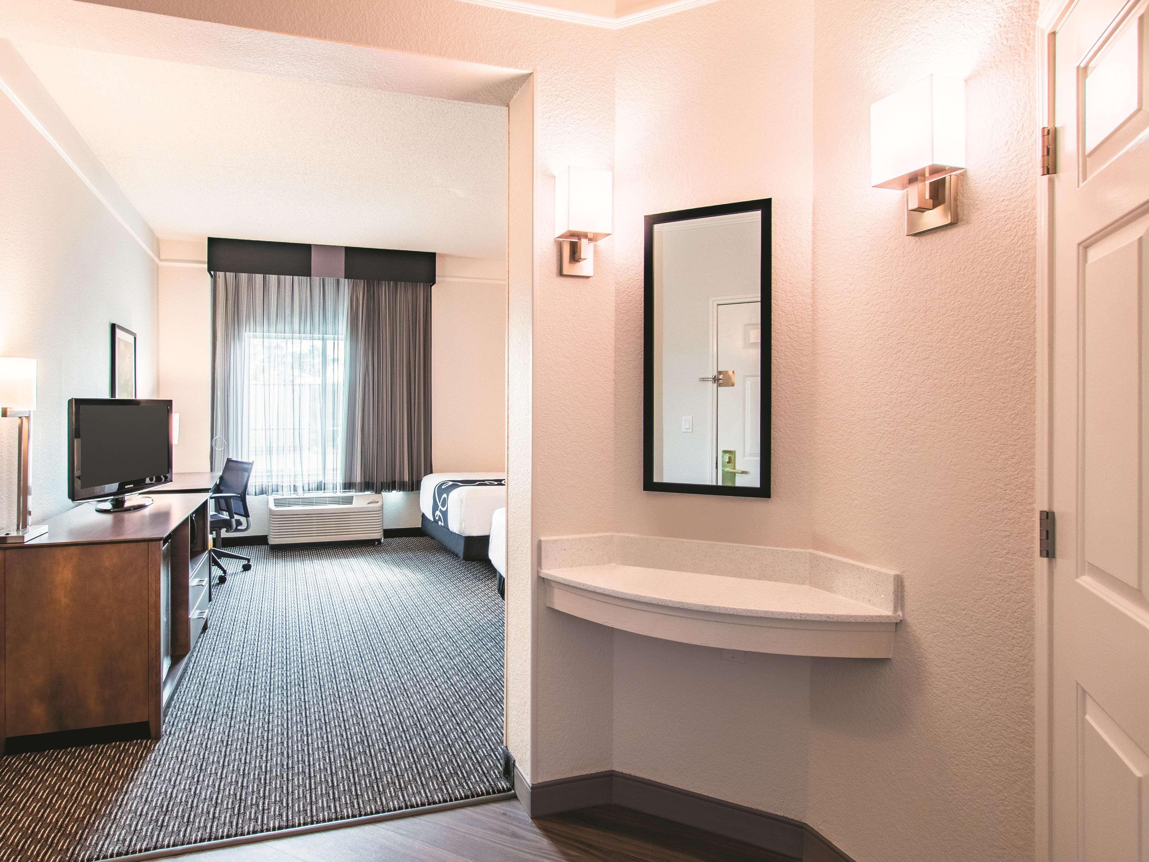 Hotel La Quinta By Wyndham Worth View 3*