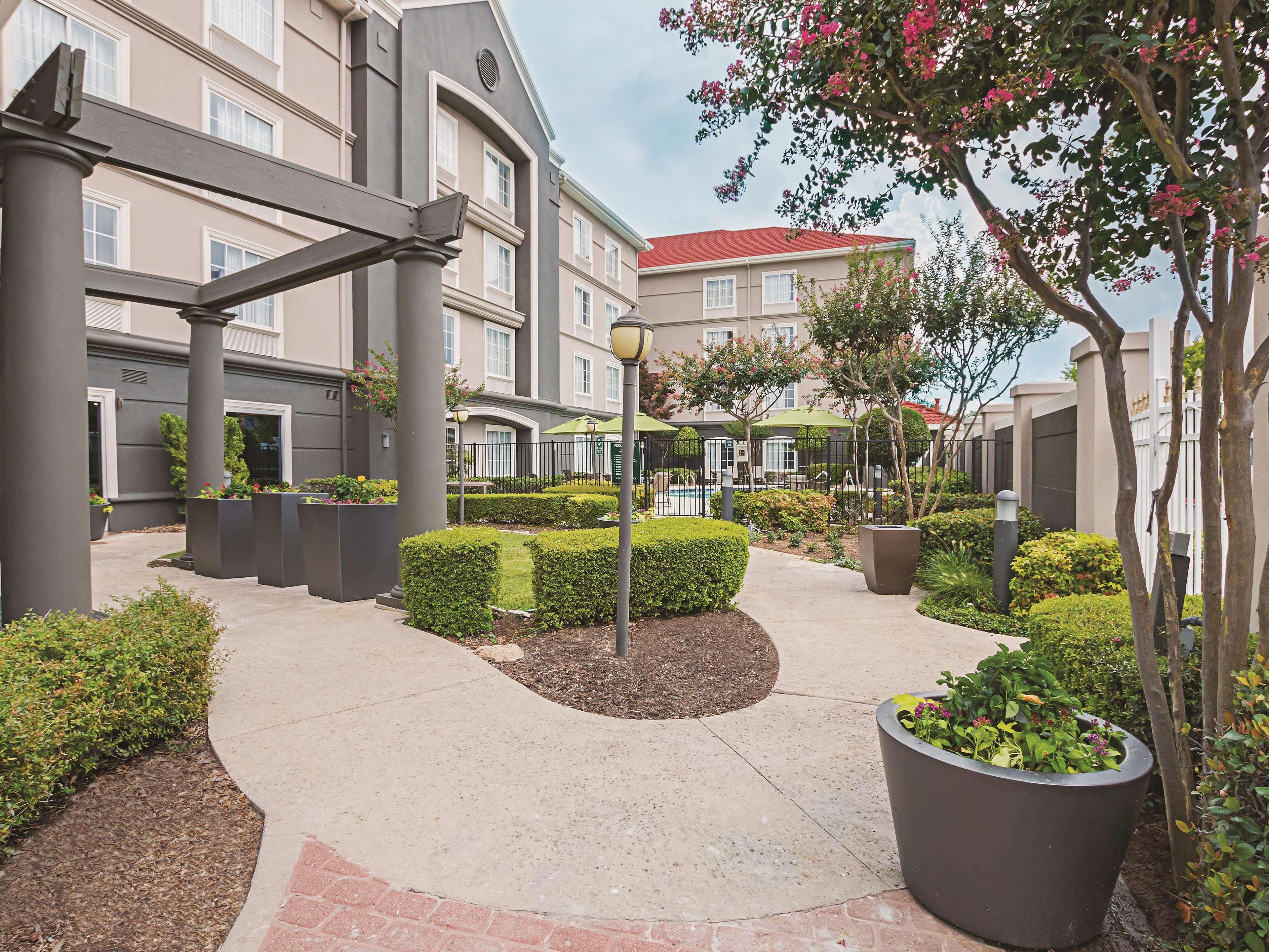 La Quinta By Wyndham Worth View Hotel